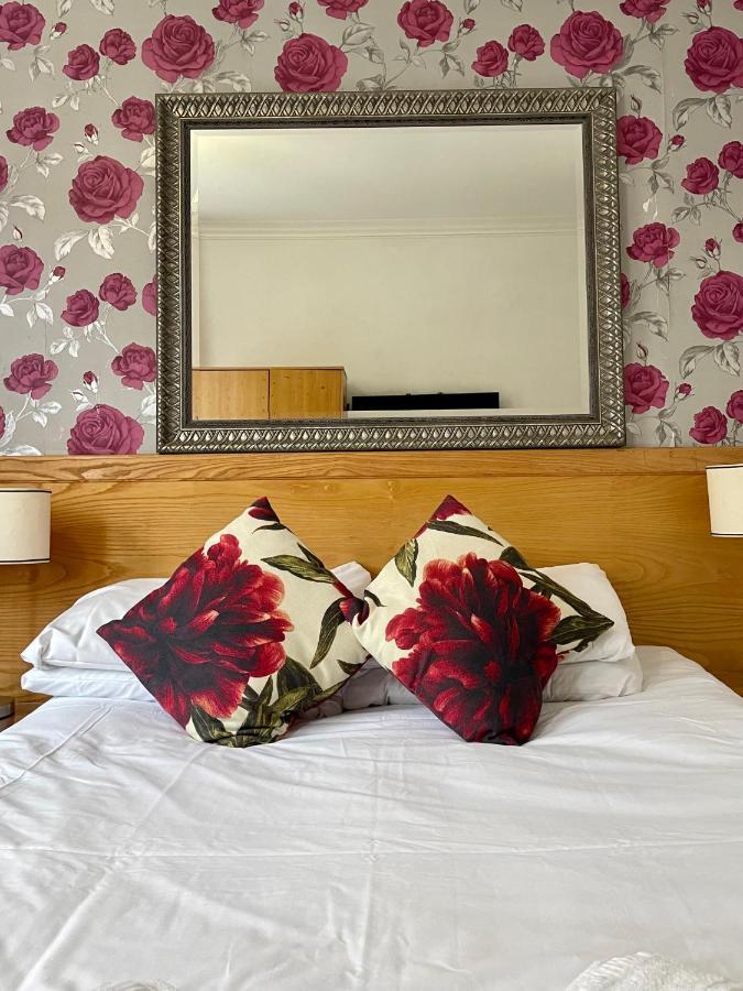 The Lodge บอร์นมัธ ภายนอก รูปภาพ